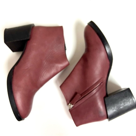 COS limited edition burgundy leather ankle boots with  square heels size 9.5 - Picture 1 of 10